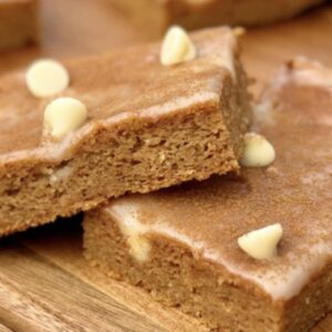 High-Protein Pumpkin Pie Bar