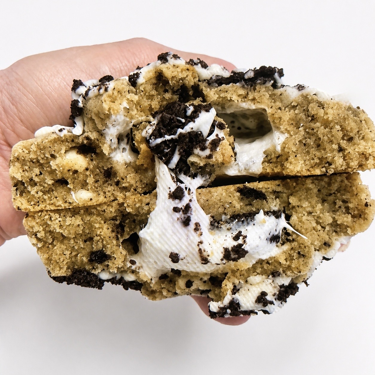 Giant Cookies and Cream - Image 3